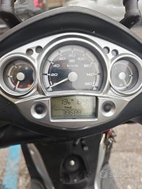Yamaha xcity 250 