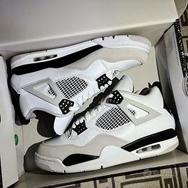 Air Jordan 4 Retro Military Black