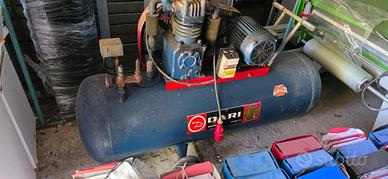 Compressore Dari 300 litri trifase funzionante