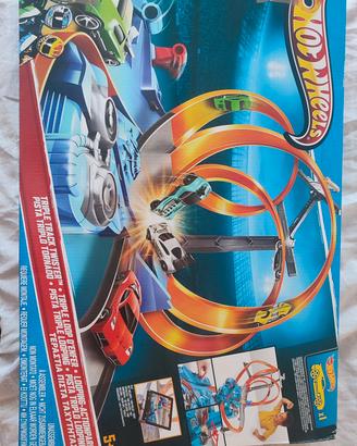 Hot Wheels Triple Track Twister Pista Motorizzata