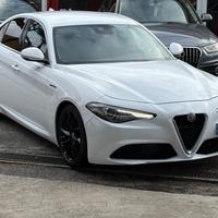 Giulia 2.2 180 CV/VELOCE /rate/permute/E6