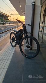 e bike 2kw 65 kmh come nuova