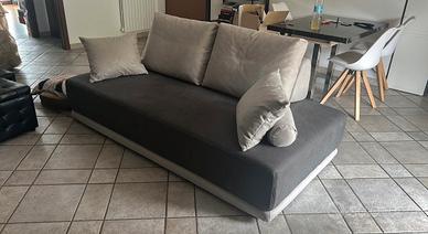 Divano Microfibra tech