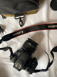 Macchina Fotografica Canon EOS1300D