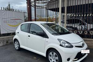 Toyota Aygo 1.0 12V VVT-i 5 porte Lounge Connect