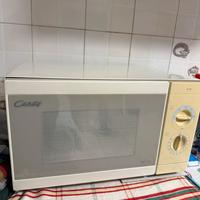 Forno a micronde candy