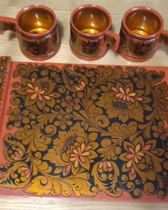 Tazze decorate in legno