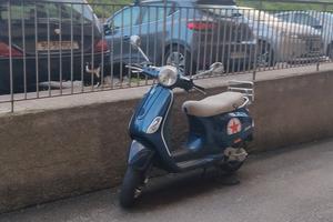 Piaggio Vespa LX 50-4T Anno 2015