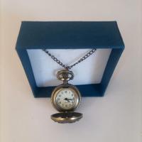 Collana con orologio a medaglione da donna