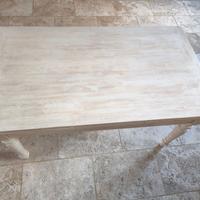 Tavolo in legno allungabile