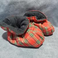 Scarpe neonato scalda piedi 