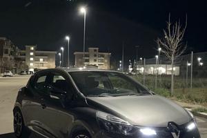 Clio 75 cv