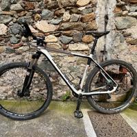 BeOne Crd 29 carbon