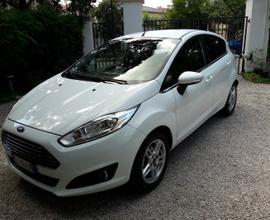 FORD Fiesta 6ª serie - 2014