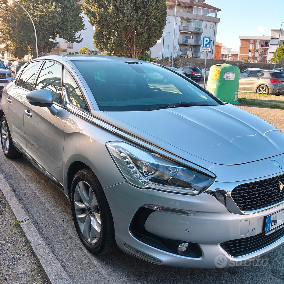 DS DS 5