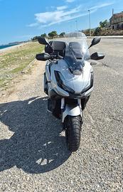 honda adv 350. Come nuovo km 5500