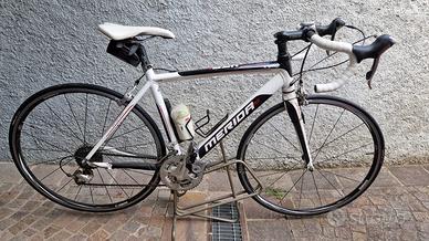 Bici da corsa Merida HFS