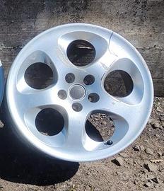 cerchi in lega  16 pollici  5 fori per Ford  ecc