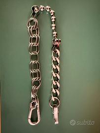 Portachiavi firmato Heron Preston