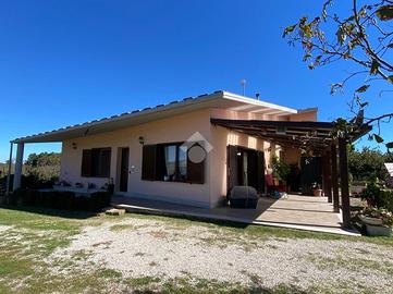 VILLA SINGOLA A FABRICA DI ROMA