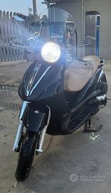 Piaggio BEVERLY 500 Cruiser