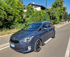 Kia carens 7 posti