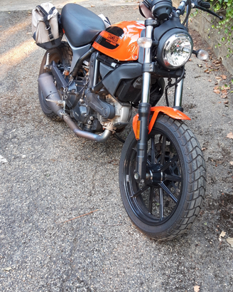 Ducati Scrambler 400 cc