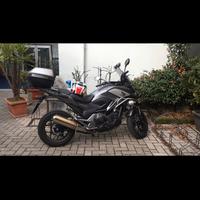Honda nc750x travel edition dct
