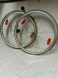 Ruote per carrozzina disabili con guida