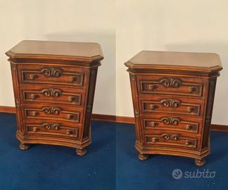 Coppia di comodini vintage e lampade