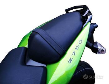 Maniglia passeggero Kawasaki Z750 & Z1000 07/09