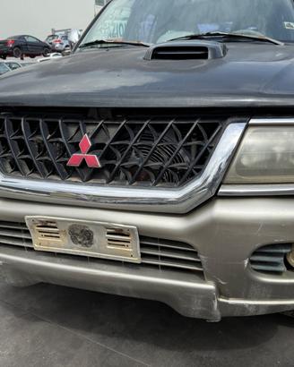 Ricambi usati per Mitsubishi Pajero Sport 2.5 TD d