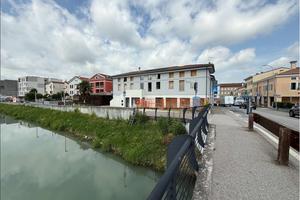 Comodo trilocale al Grezzo in centro Ceggia