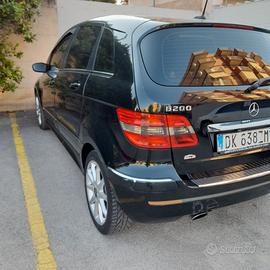 Auto Mercedes