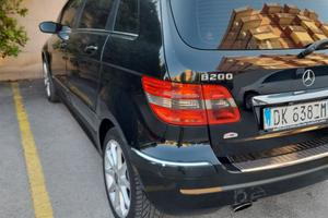 Auto Mercedes