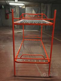 Letto a castello in ferro