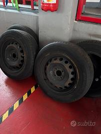 4 Gomme e cerchi 185/65 R15