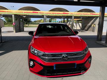Volkswagen taigo r line 150 cv dsg