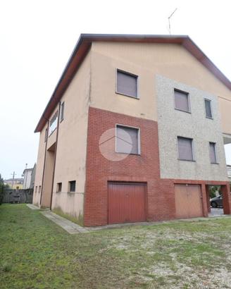 4 LOCALI A SAN GIORGIO BIGARELLO