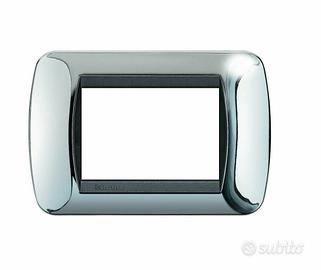 Varie placche Bticino Living-Axolute HA4803CR