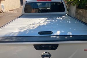 Serranda cassone come nuova nissan navara
