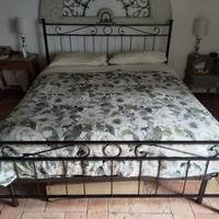 struttura letto in ferro