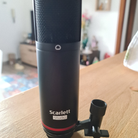 Scarlette Studio Microfono Professionale