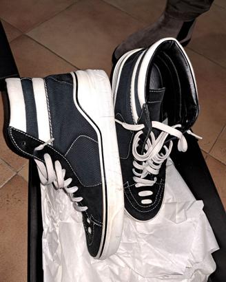 scarpe accollate