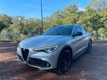 Alfa Romeo Stelvio 2.2D 210 CV AT8 Q4 lusso tetto 