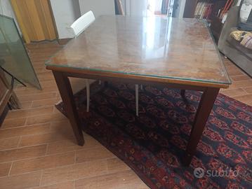 tavolo quadrato legno