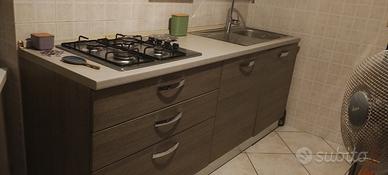 Cucina + elettrodomestici