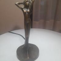 LAMPADA DA TAVOLO LIBERTY