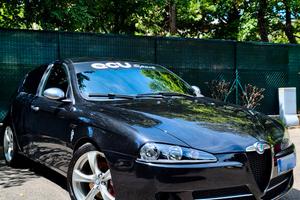 Alfa Romeo 147 Q2 
