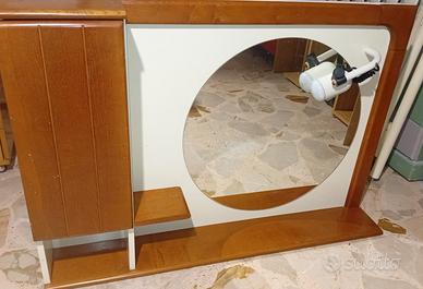 NUOVISSIMO specchio bagno 110x75 
Perfette condiz
